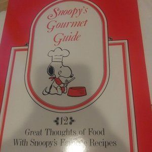 Vintage Snoopy's Gourmet Food Book Classic Charles Shultz Cartoons and Recipes
